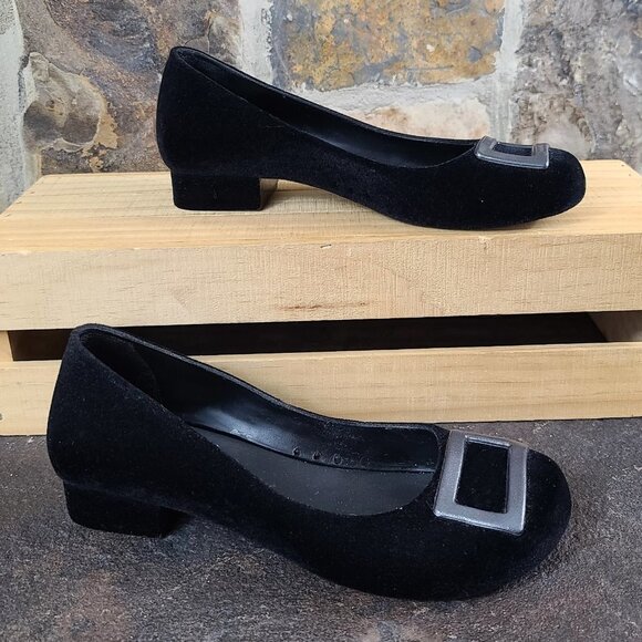 Melissa + Thais Losso Severine Velvet Flats 6 - Picture 2 of 8